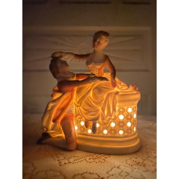 Vintage 1950s Lenwile Ardalt Victorian Couple Bisque/Porcelain Figurine Lamp - Picture 11 of 14
